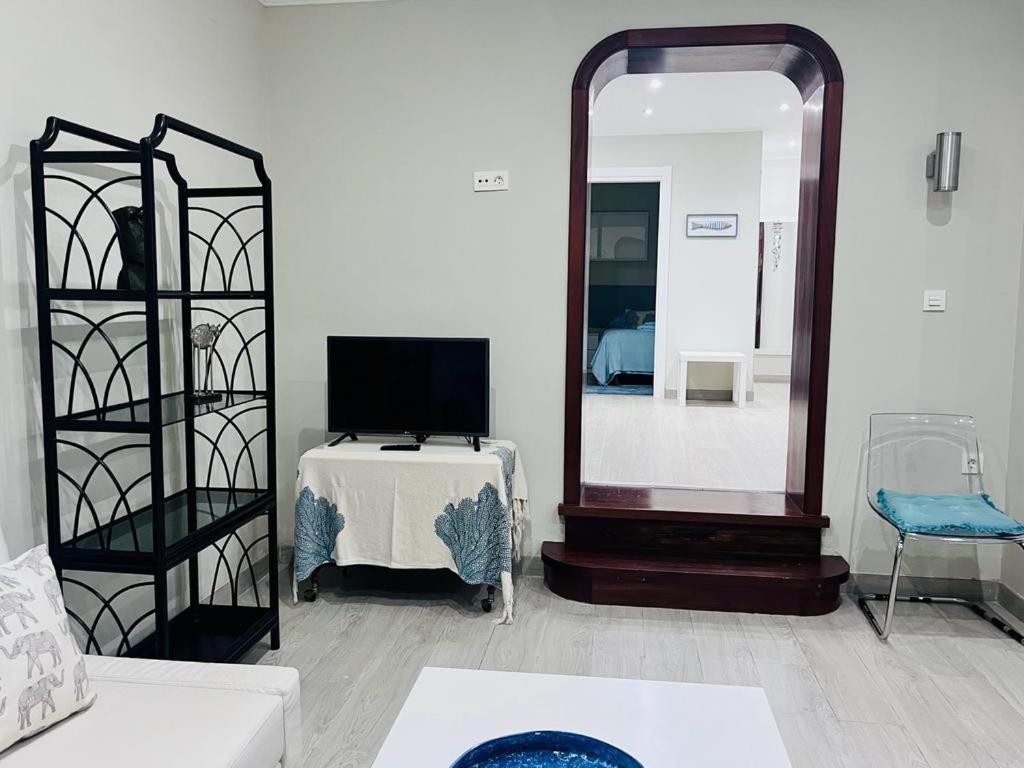 Apartamento adosado con terraza en Playa América, Nigrán Esterno foto